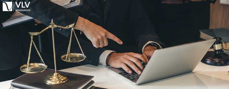 É seguro contratar advogado em Santa Rita - PB pela internet?