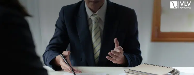 Como falar com um advogado em Irecê - BA?