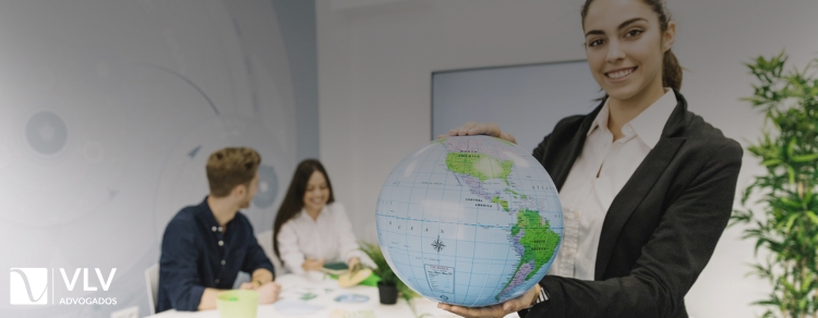 Advogado de Direito Internacional: Conectando Fronteiras! 1 advogado internacional