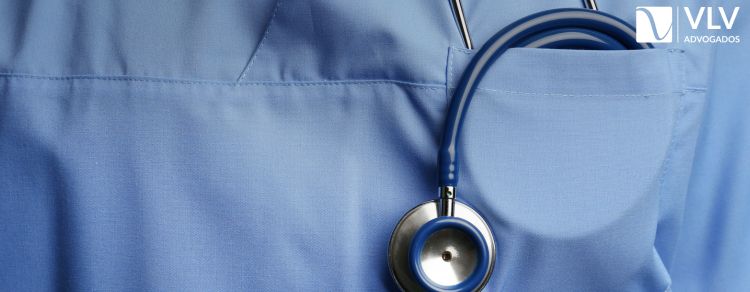 imagem representando recusa de atendimento médico