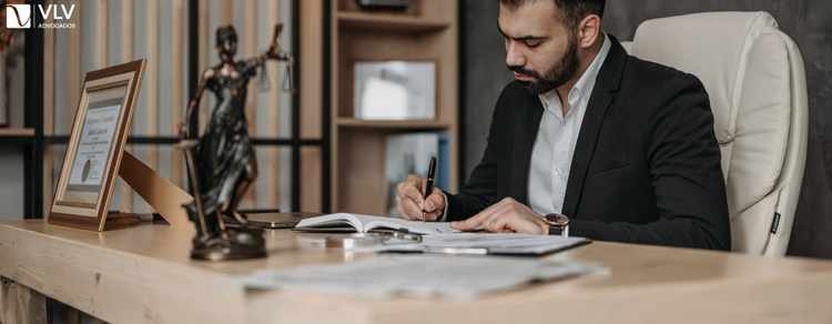 imagem representando advogado realizando mandado de segurança