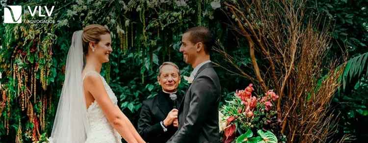 imagem representando celebração do casamento