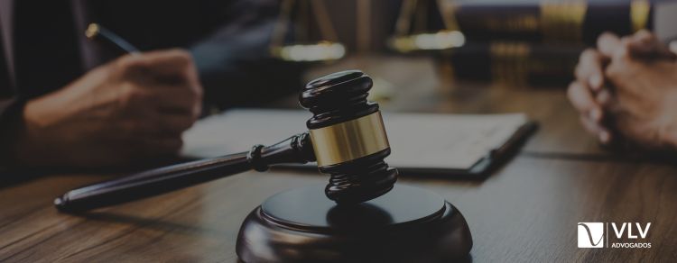 Resposta à acusação por crime de roubo