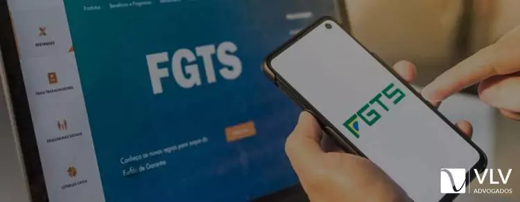 FGTS: entenda como funciona e quando você pode sacar? 1 imagem mostrando tela do fgts no computador e no celular