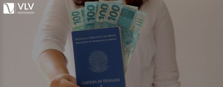 Imagem representando retenção de salário é crime.