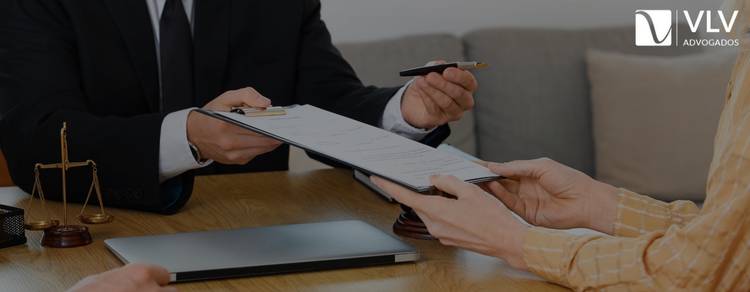 Imagem representando acordo ou ação judicial.