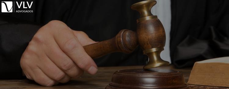 De acusado a absolvido: a história de uma legítima defesa! 1 imagem representando história de legítima defesa