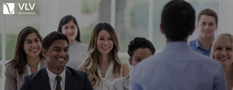 Gestão de terceirizados: evite riscos trabalhistas agora! 1 Imagem representando Gestão de terceirizados