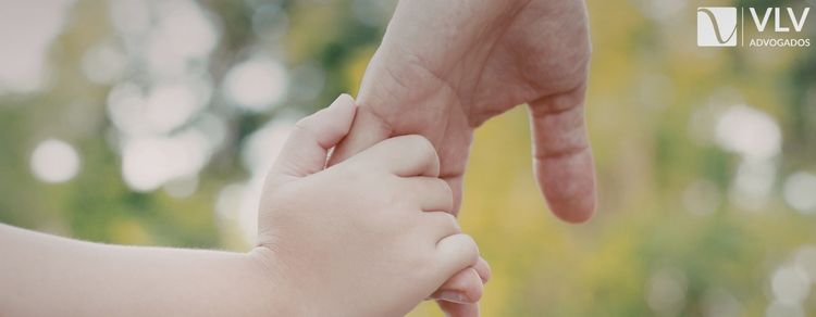 Alienação parental pode gerar multa, mudança de guarda e outras sanções judiciais 1 Imagem represnetando alienação parental.