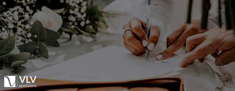 Casamento é contrato: saiba os efeitos legais 1 Imagem representando casamento é contrato.