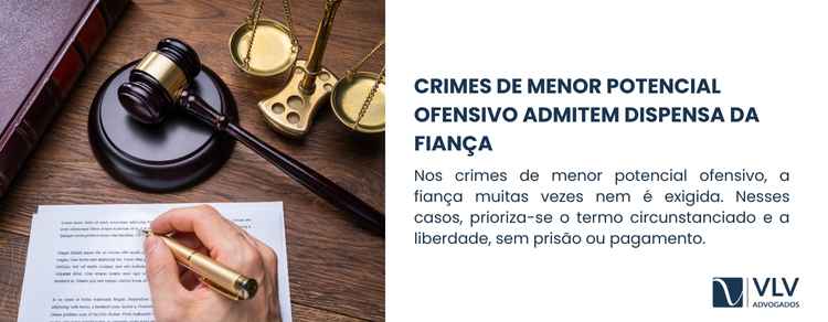 Dispensa da fiança: quando é possível não pagar? 2 Sim, e em muitos casos a fiança sequer é exigida