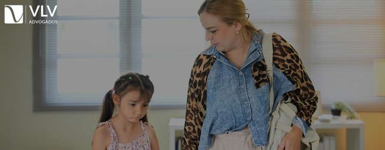 O peso de criar um filho sem receber pensão 1 Imagem representando criar um filho sem receber pensão.