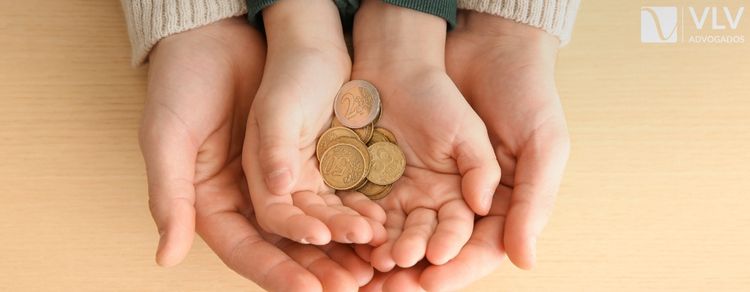 Comissão reforça obrigação de advogado em ações de pensão alimentícia para garantir ampla defesa 1 Imagem representando pensão alimentícia.