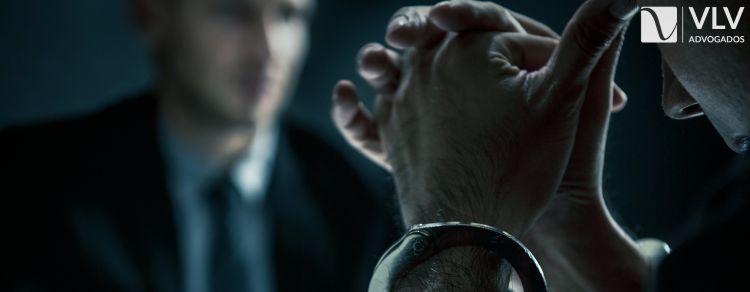 STJ mantém prisão e júri de motorista acusado de homicídio qualificado após batida em Curitiba 1 Imagem representando homicídio qualificado.