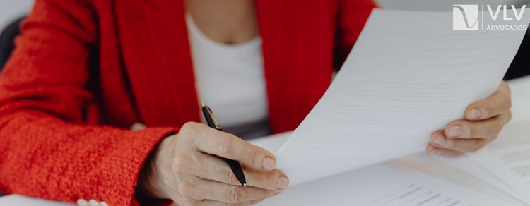 Comissão aprova retorno de assistência sindical obrigatória em rescisão do contrato de trabalho 1 Imagem representando rescisão do contrato de trabalho.