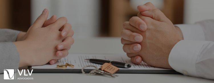 O acordo no divórcio virou dor de cabeça depois de anos! 1 Imagem representando acordo no divórcio.