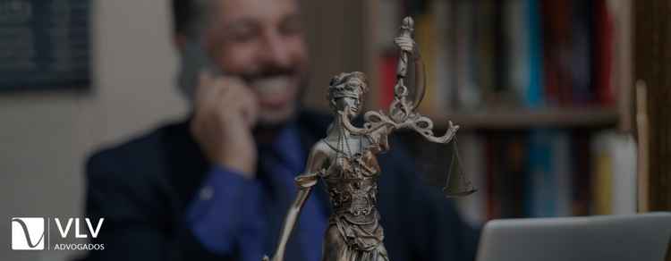 Advogado online para aposentadoria especial: vale a pena? 1 Imagem representando advogado online para aposentadoria especial.