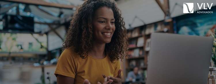 Atendimento jurídico online garante sigilo e estratégia 1 Imagem representando atendimento jurídico online .