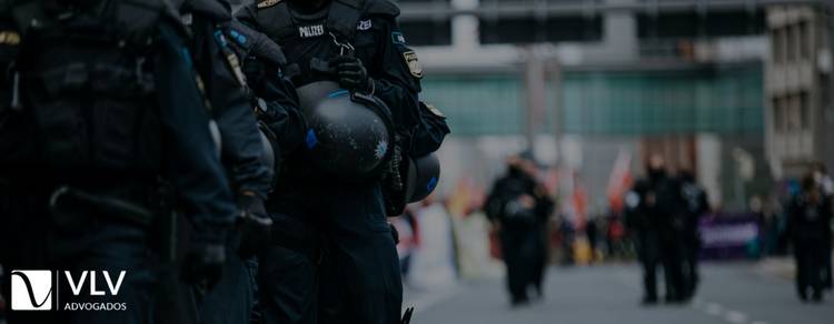 Busca e apreensão ilegal anulam provas no processo? 1 Imagem representando busca e apreensão ilegal