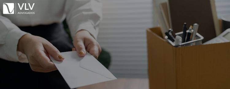 Carta de demissão: como fazer? Veja modelos! 1 Imagem representando carta de demissão.