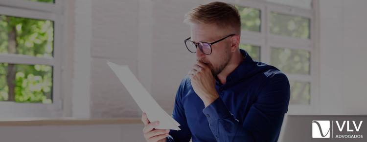 Recebi intimação de prisão por pensão: o que fazer agora? 1 Imagem representando recebi intimação de prisão por pensão.