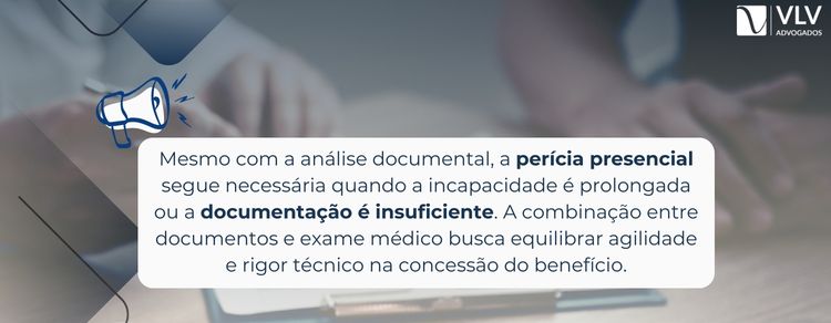 Perícia do INSS para auxílio-doença e mudanças temporárias agilizam concessão 2 A exigência de presença física do segurado para a análise inicial foi flexibilizada, reduzindo o gargalo de atendimentos e permitindo respostas mais rápidas.