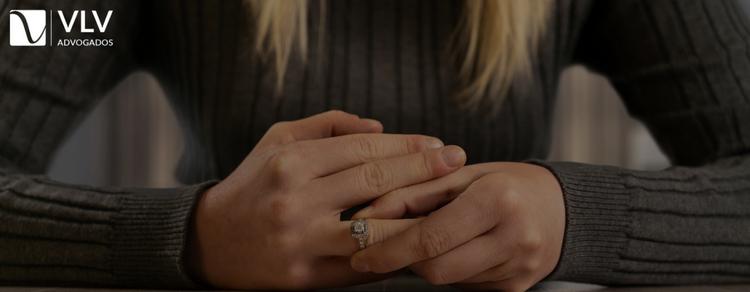 O medo do divórcio me manteve preso por anos 1 Imagem representando o medo do divórcio me manteve preso por anos .