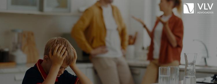 Penalidades para quem comete alienação parental 1 Imagem representando penalidades para quem comete alienação parental