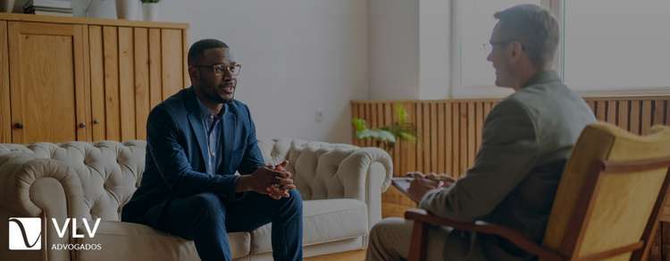 Psicólogo analisa o trauma de quem responde a um júri 1 Imagem representando júri.