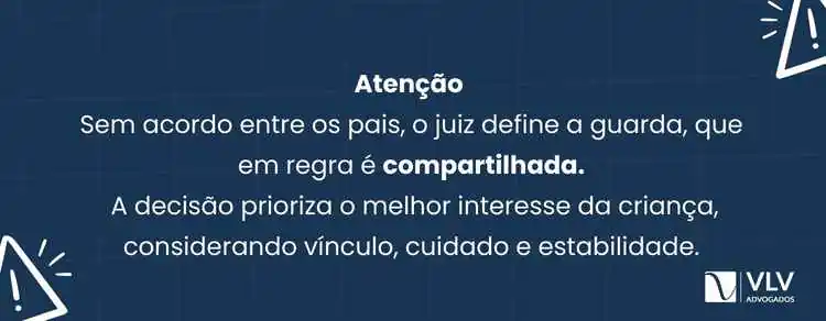A guarda no divórcio litigioso é definida pelo juiz quando não há consenso entre os pais.