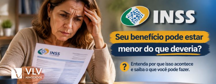 Você recebeu menos do INSS do que esperava? Descubra por quê! 1 mulher verificando o valor do INSS